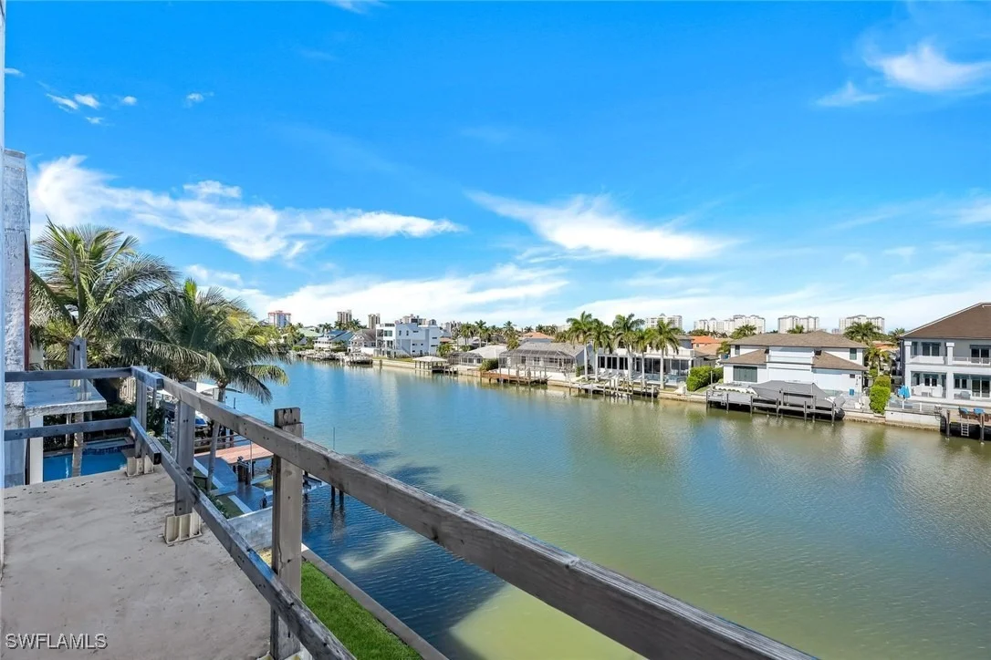 Photo of 415 Seabee Avenue