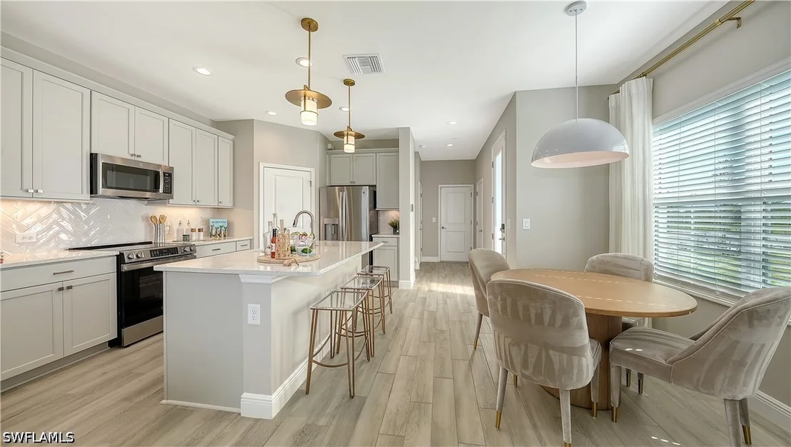 Photo of Unit 0105 at 5129 Draco Circle