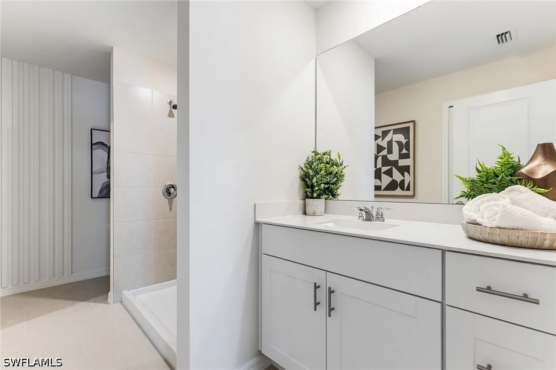Photo of 322 Marabou Drive
