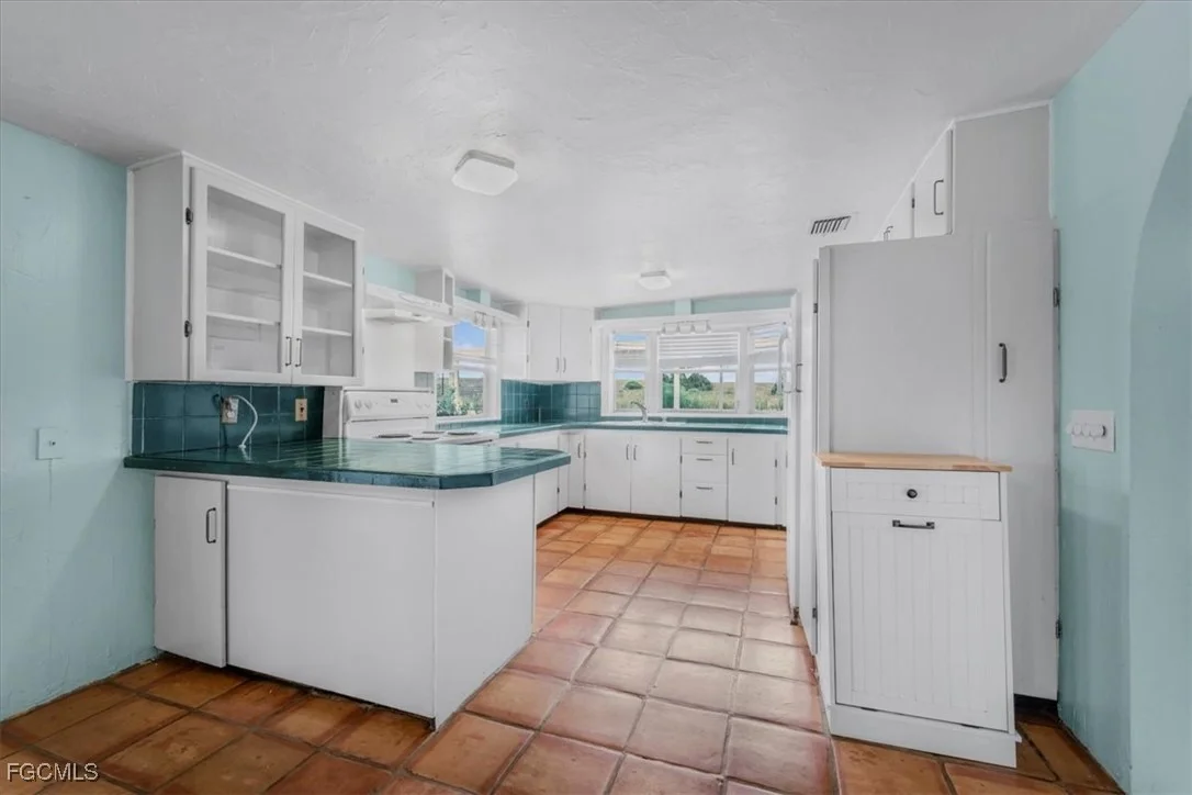 Photo of 1083 Sunset Strip
