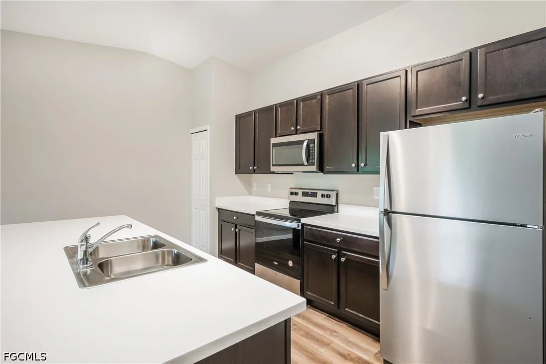 Photo of 856 Anchor Street E