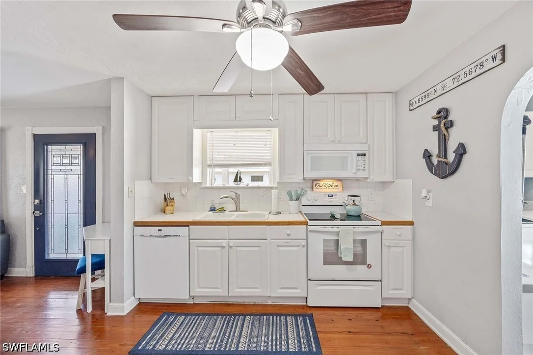 Photo of 547 101st Avenue N