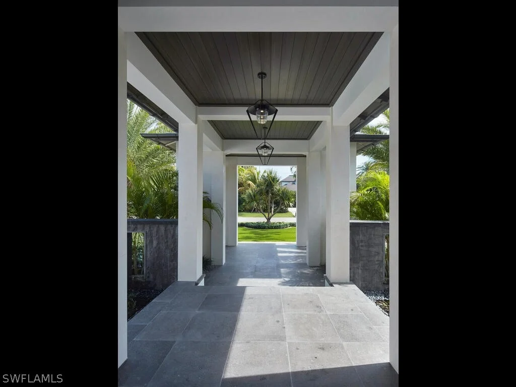 Photo of 3220 Rum Row