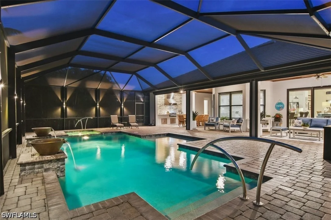 Photo of 2287 Somerset Place