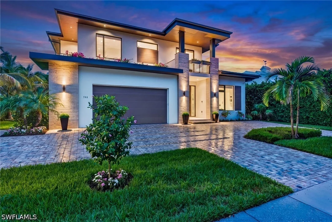 Photo of 788 7TH Avenue N