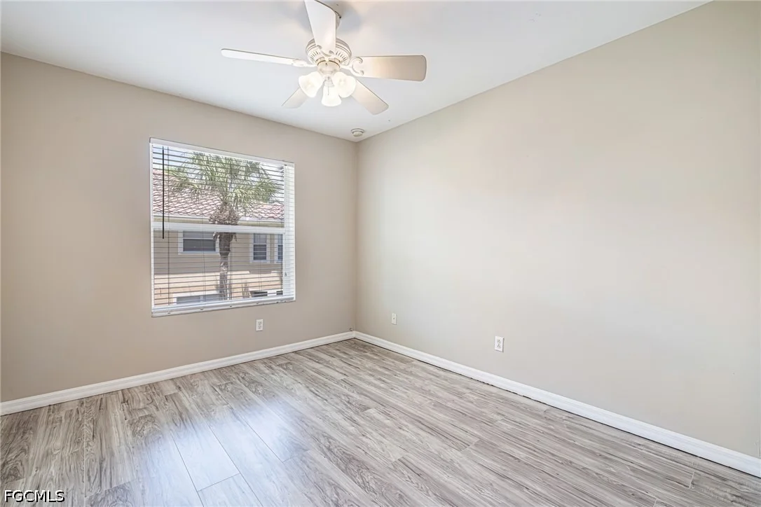 Photo of Unit 5 at 9812 Foxhall Way