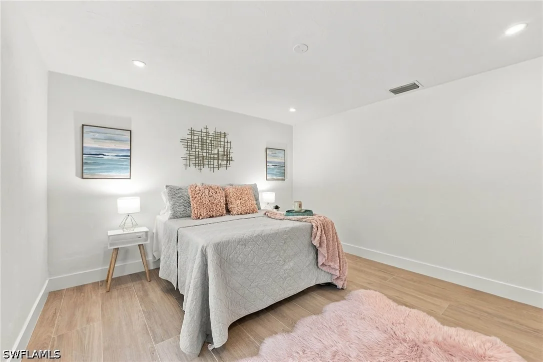 Photo of 2353 Abbey Court