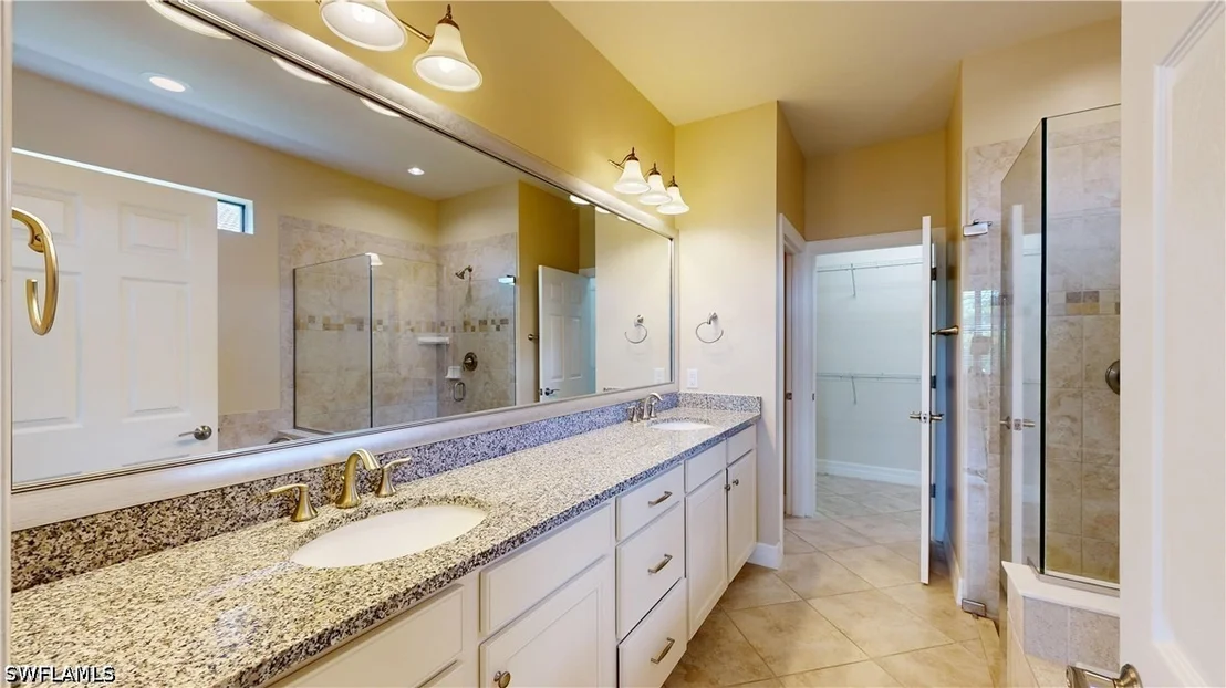 Photo of 6264 Victory Drive