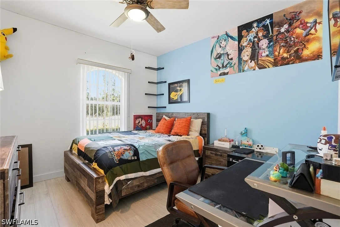 Photo of 4404 16th Avenue SE