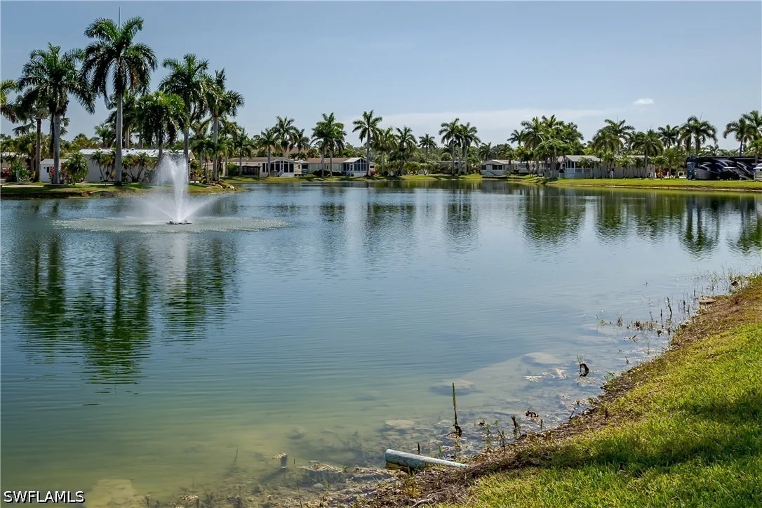 Photo of 1146 Silver Lakes Boulevard