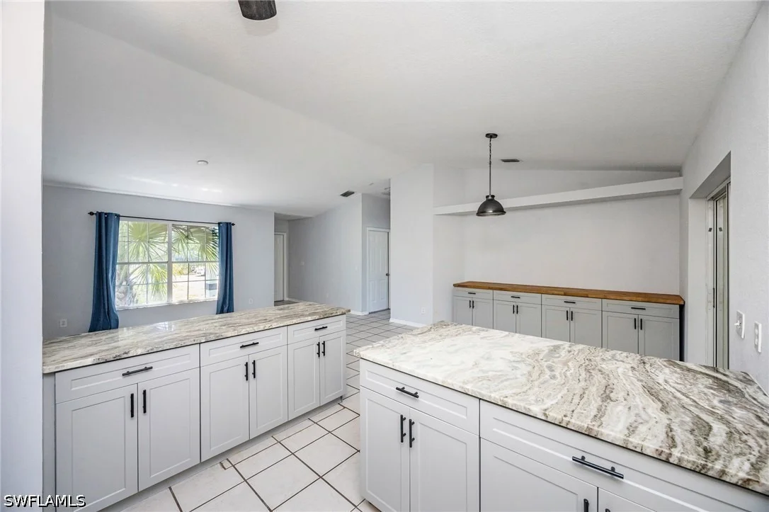 Photo of 841 8th Street SE
