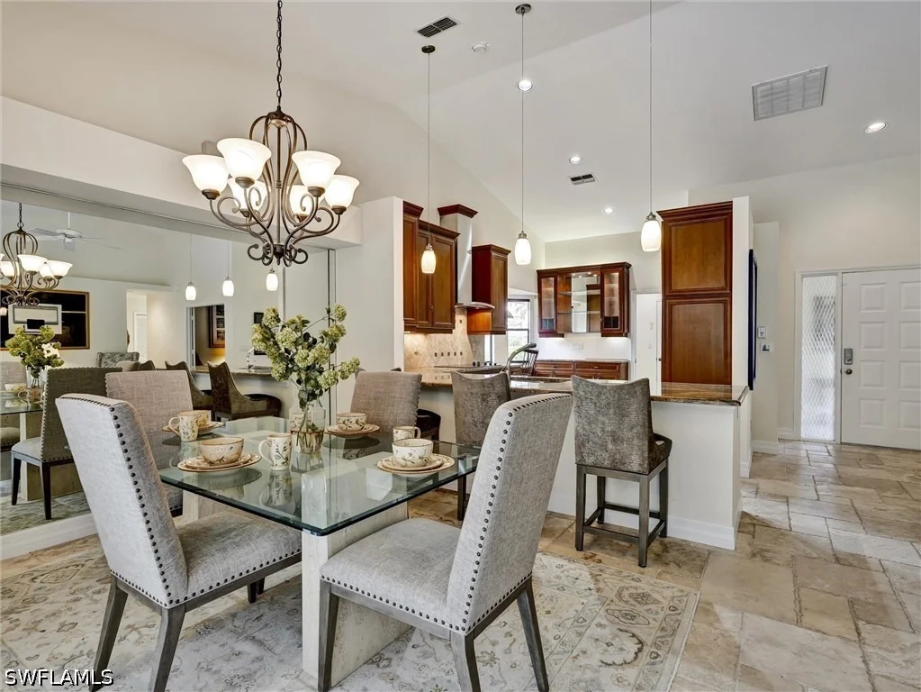 Photo of 241 Saint James Way