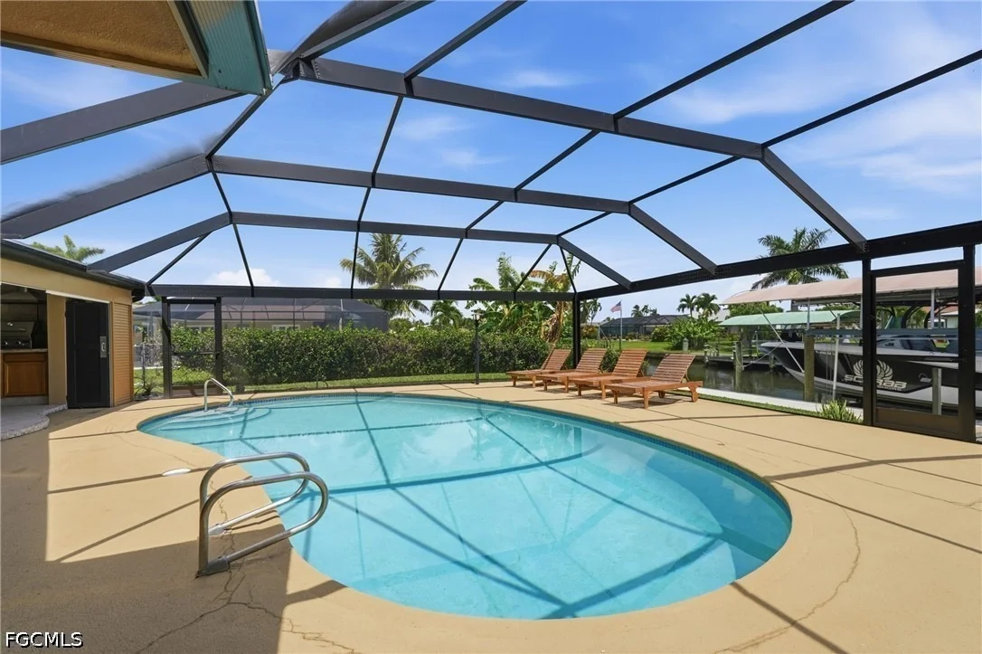 Photo of 418 Avalon Drive