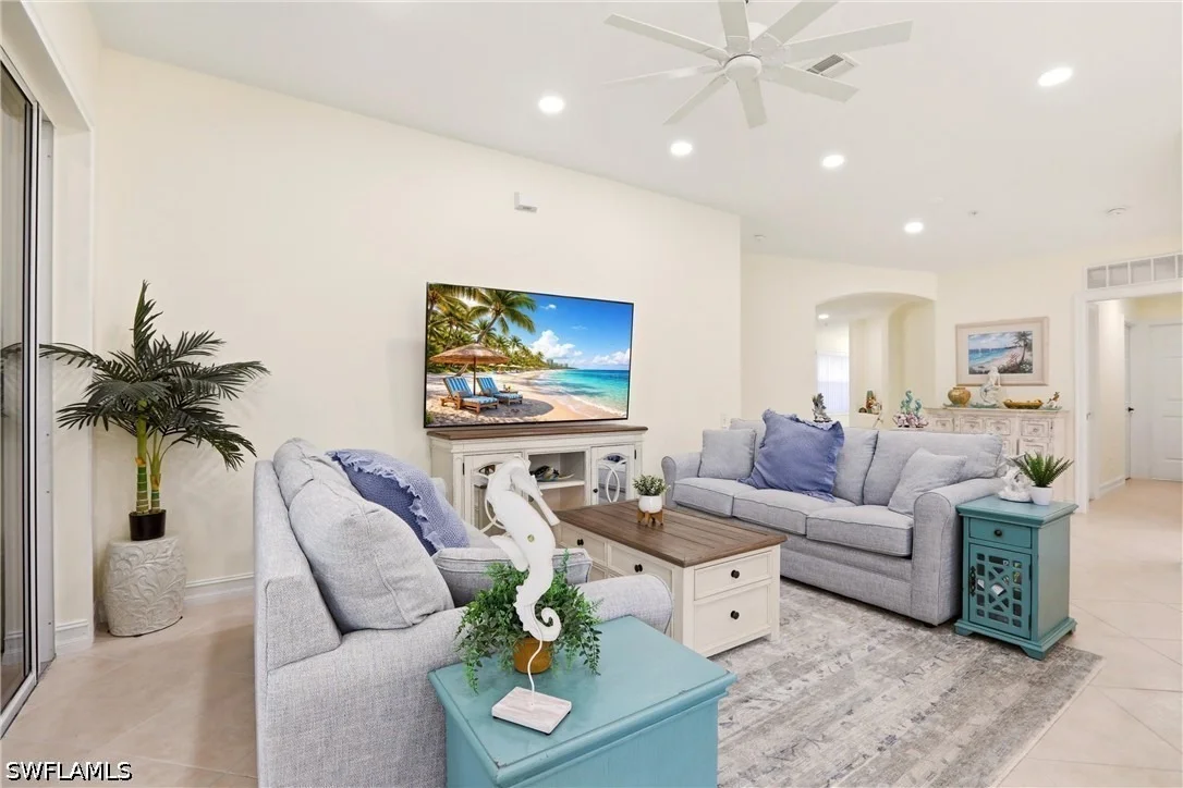 Photo of Unit 201 at 817 Carrick Bend Circle