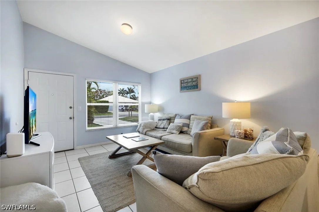 Photo of 779 98th Avenue N