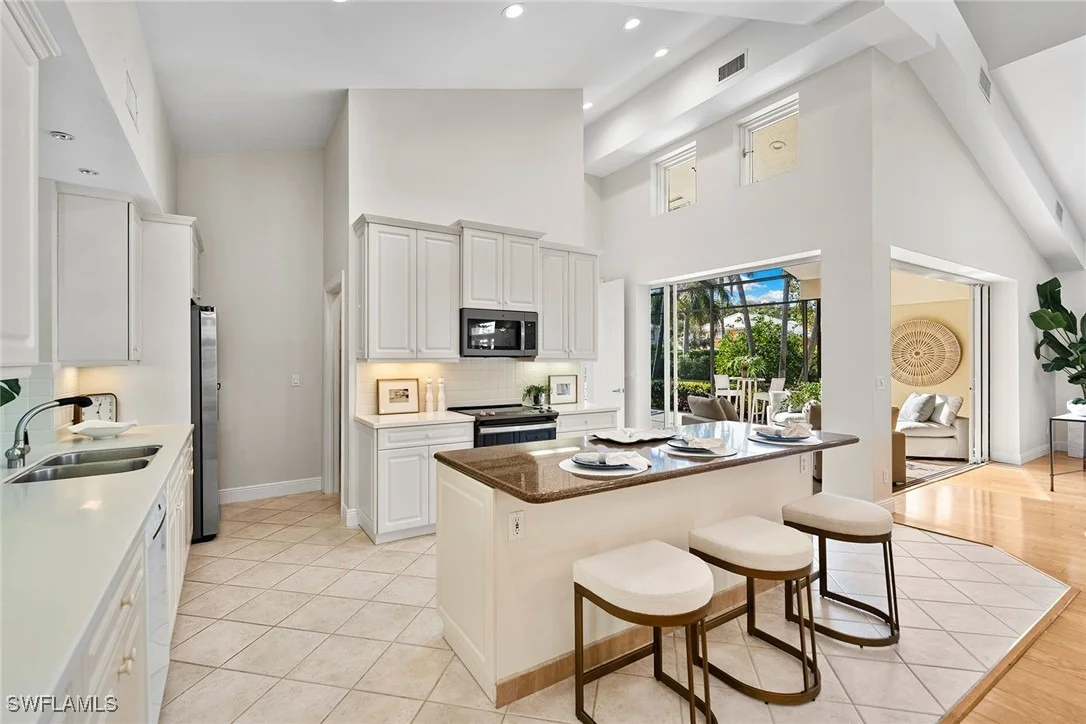 Photo of 416 3rd Avenue N