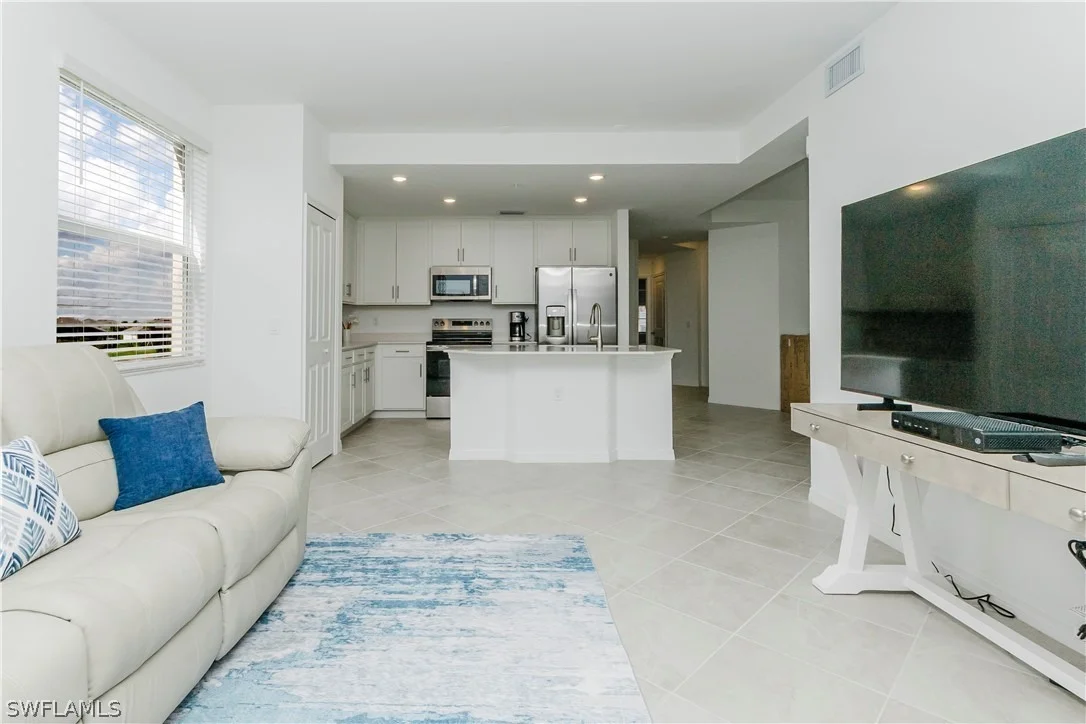 Photo of Unit 3828 at 5527 DOUBLE EAGLE Circle