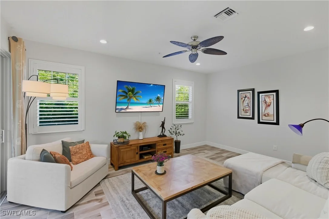 Photo of Unit 1908 at 6947 Avalon Circle