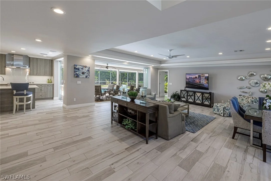 Photo of 3720 Parkview Way
