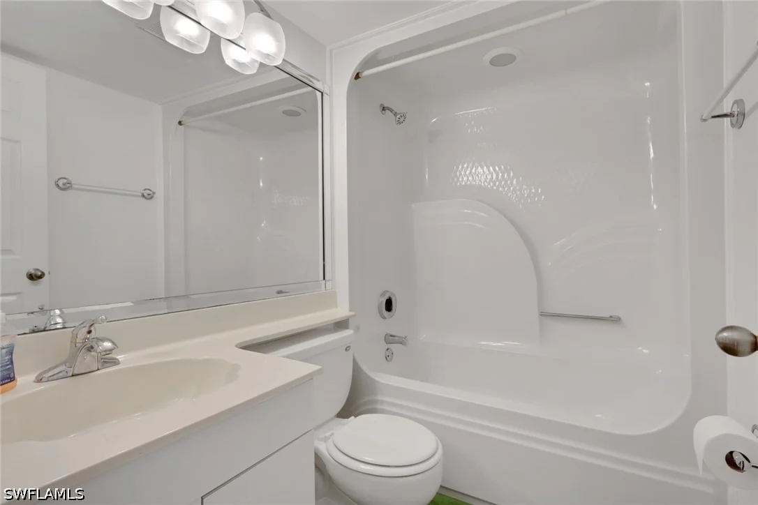Photo of Unit 1 at 121 Gabriel Circle