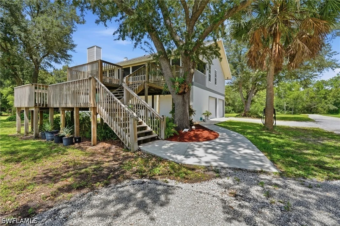 Photo of 17900 Devore Lane
