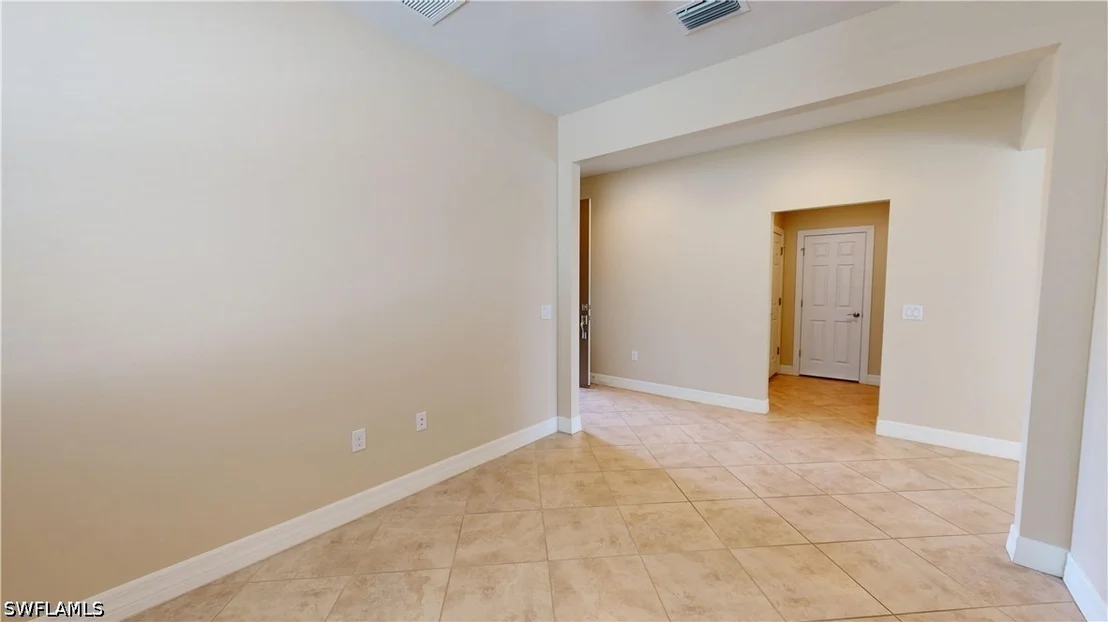 Photo of 6264 Victory Drive