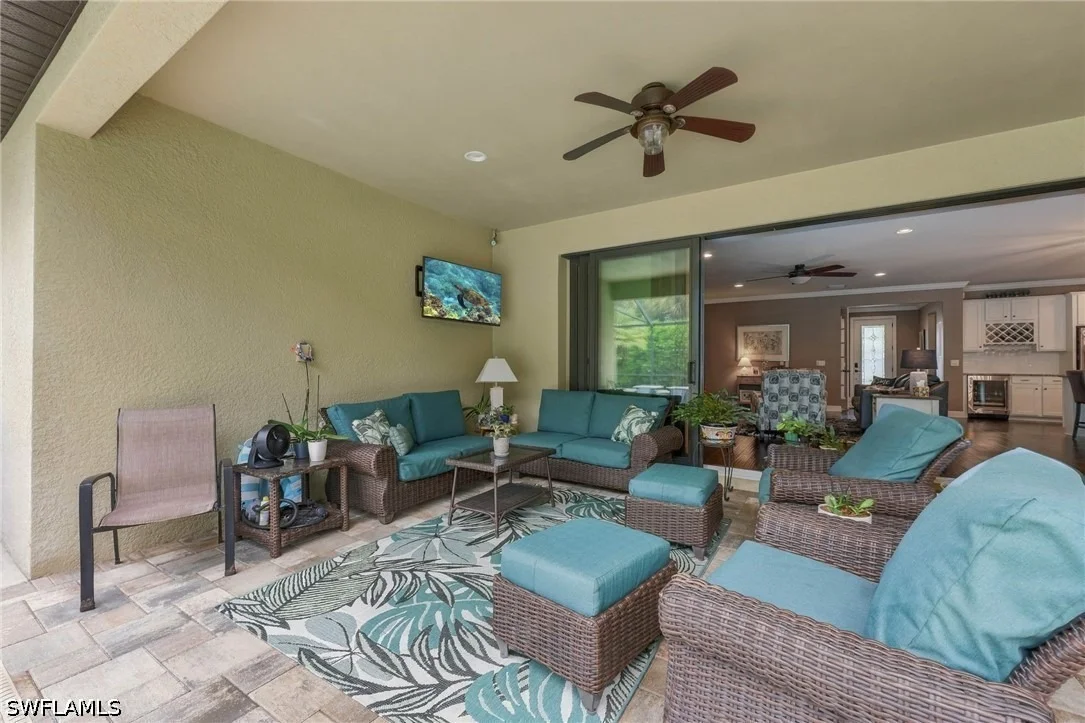 Photo of 7230 Live Oak Drive