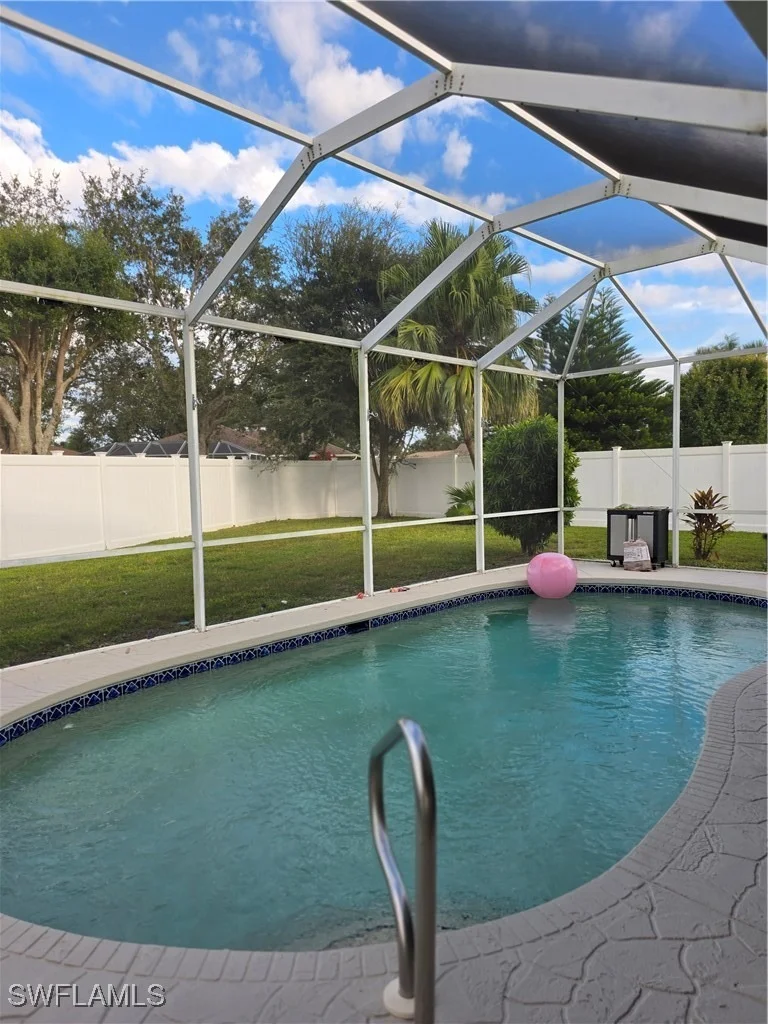 Photo of 857 Summerfield Drive