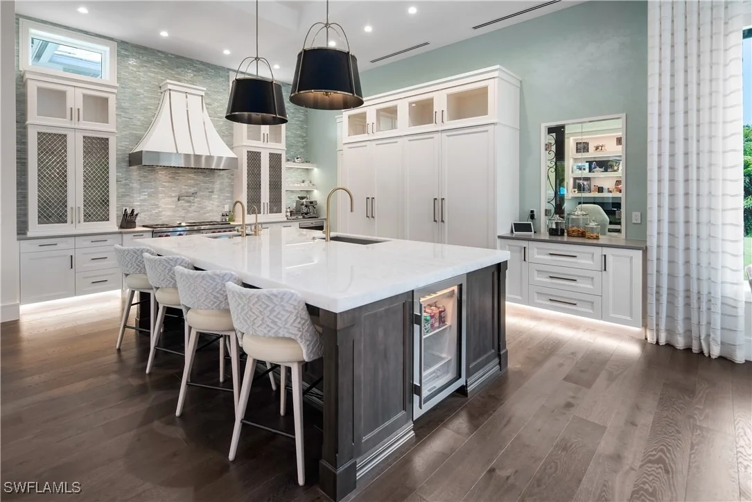 Photo of 882 CASSENA Road