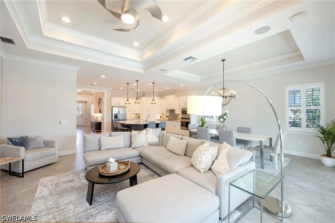 Photo of 6466 Warwick Avenue