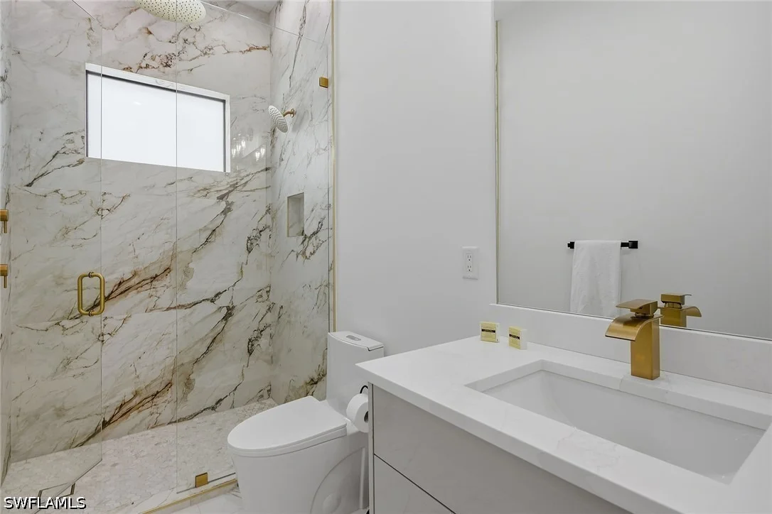 Photo of 3384 Canal Street