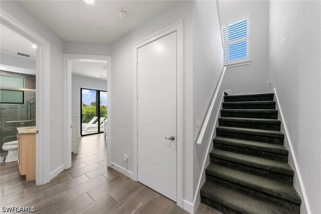 Photo of 1066 Ruppert Road