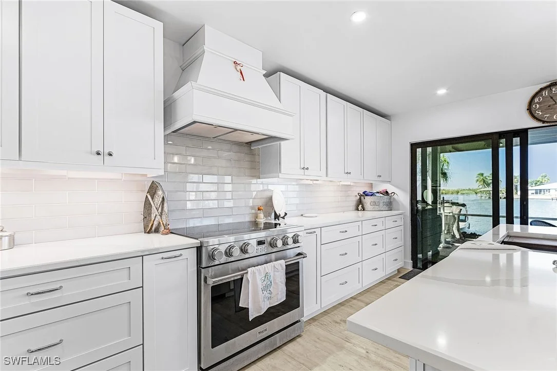 Photo of 121 JAMAICA Drive