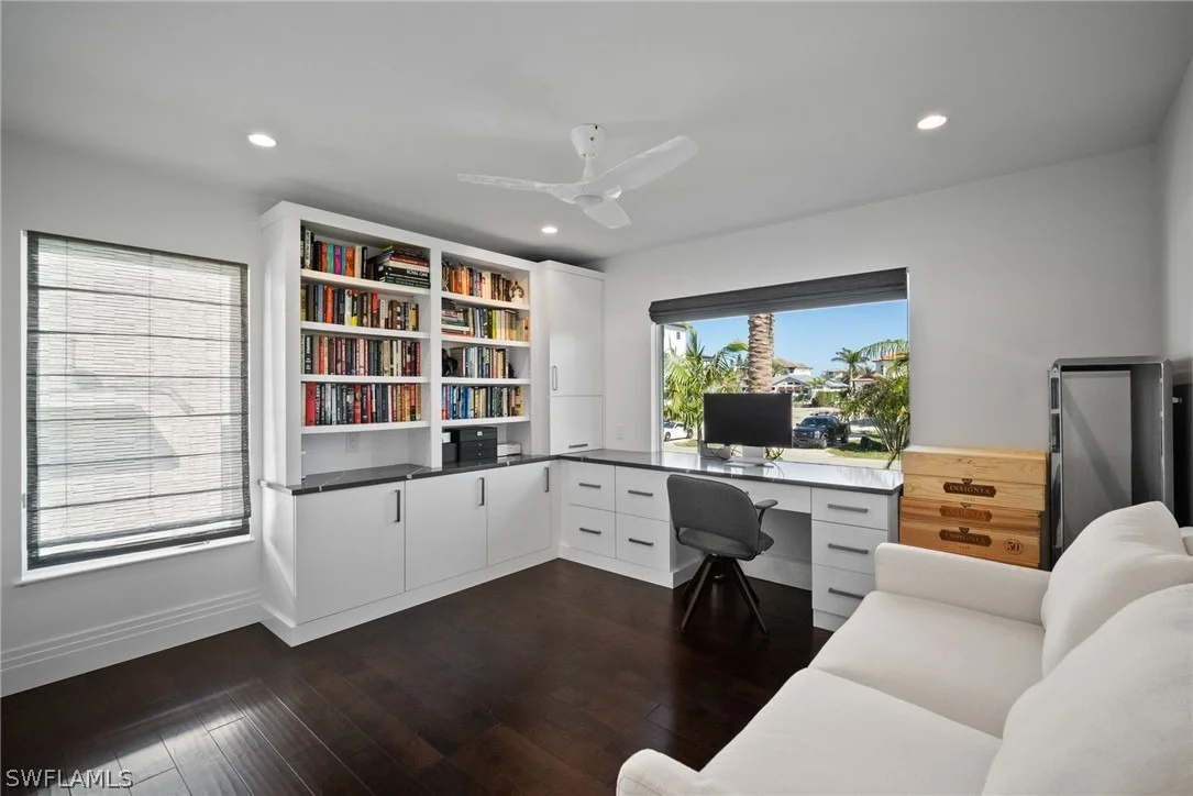 Photo of 266 Egret Avenue