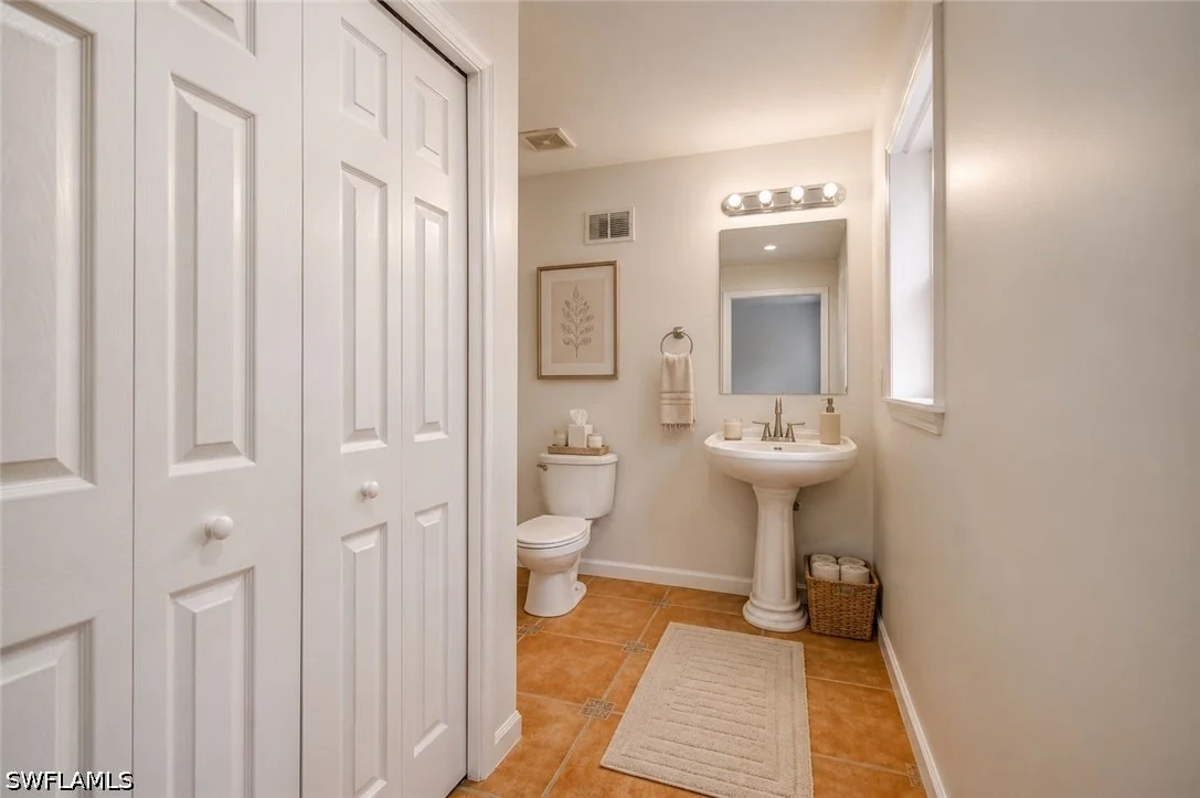 Photo of 434 Leawood Circle