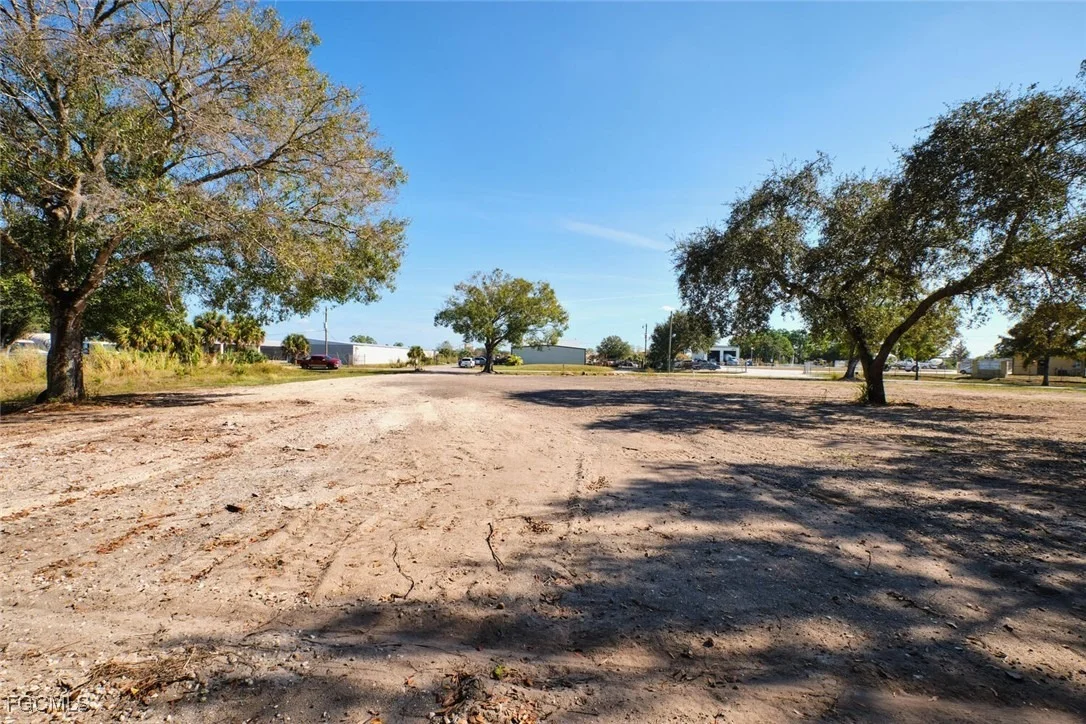 Photo of 400 S Industrial Loop