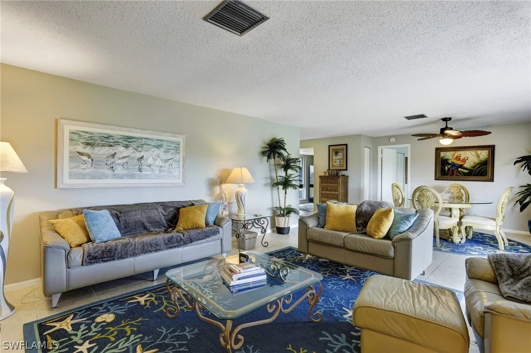 Photo of Unit 732 at 355 Palm Drive