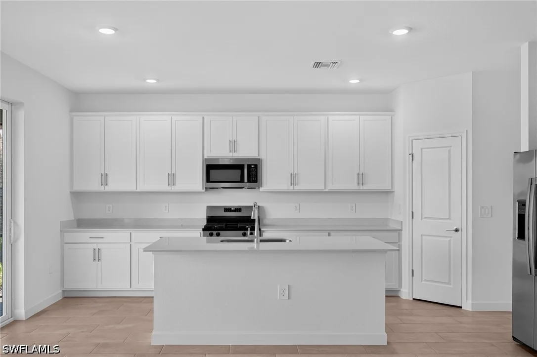 Photo of 14847 Bluewater Road