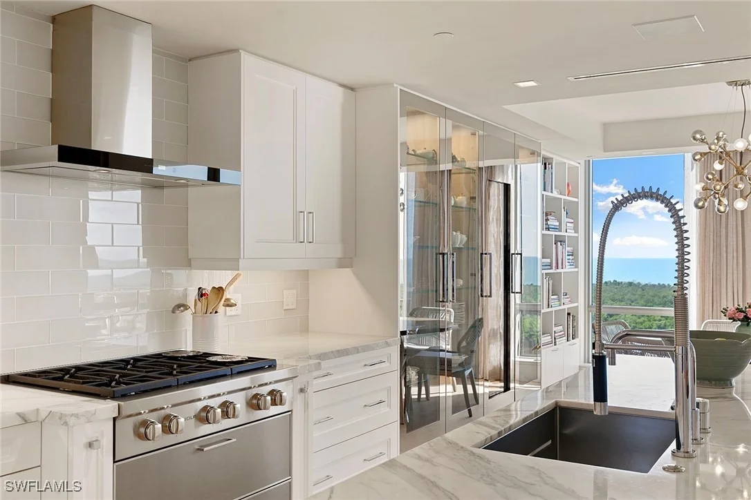 Photo of Unit 902 at 6897 Grenadier Boulevard