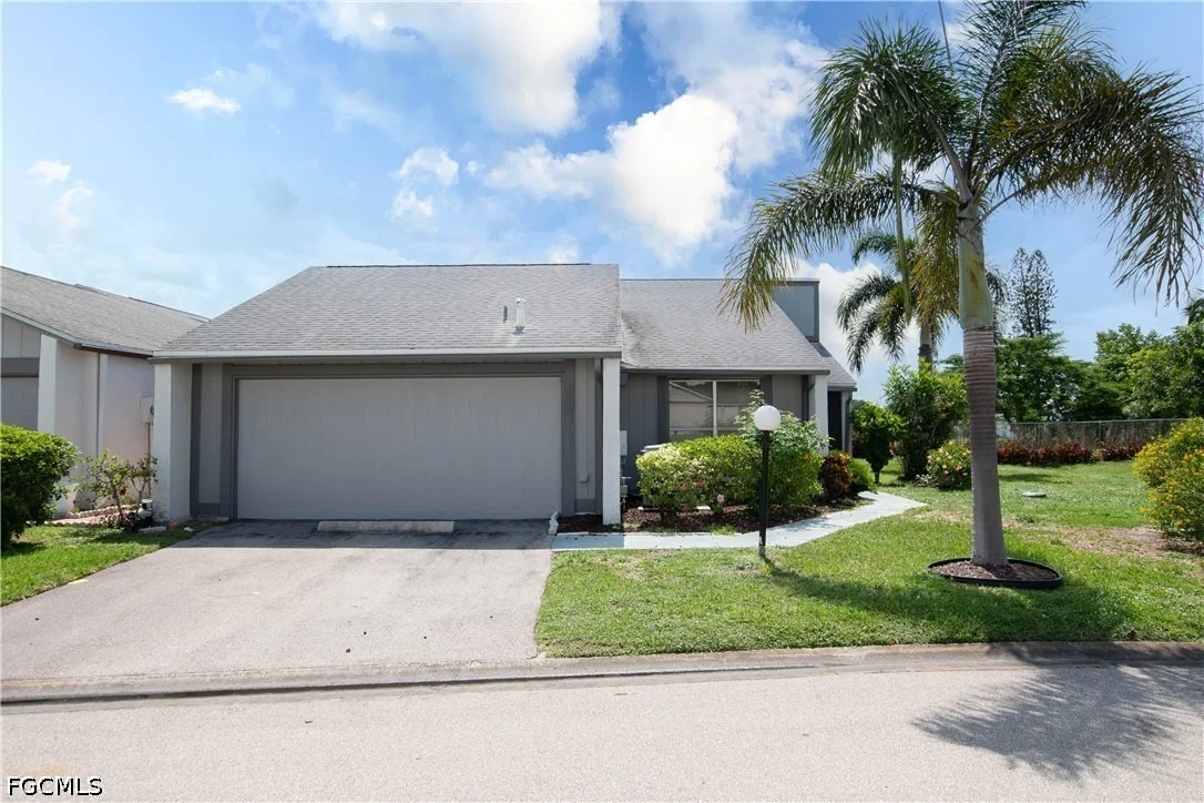 Photo of 9749 Maplecrest Circle