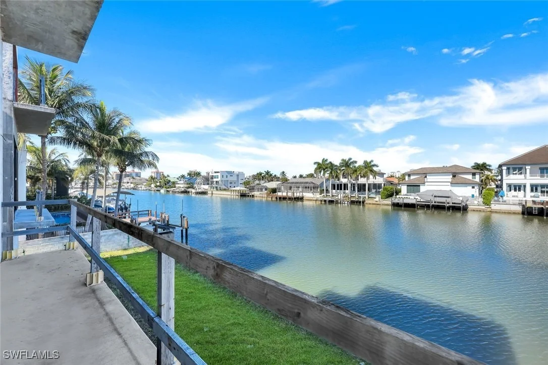 Photo of 415 Seabee Avenue