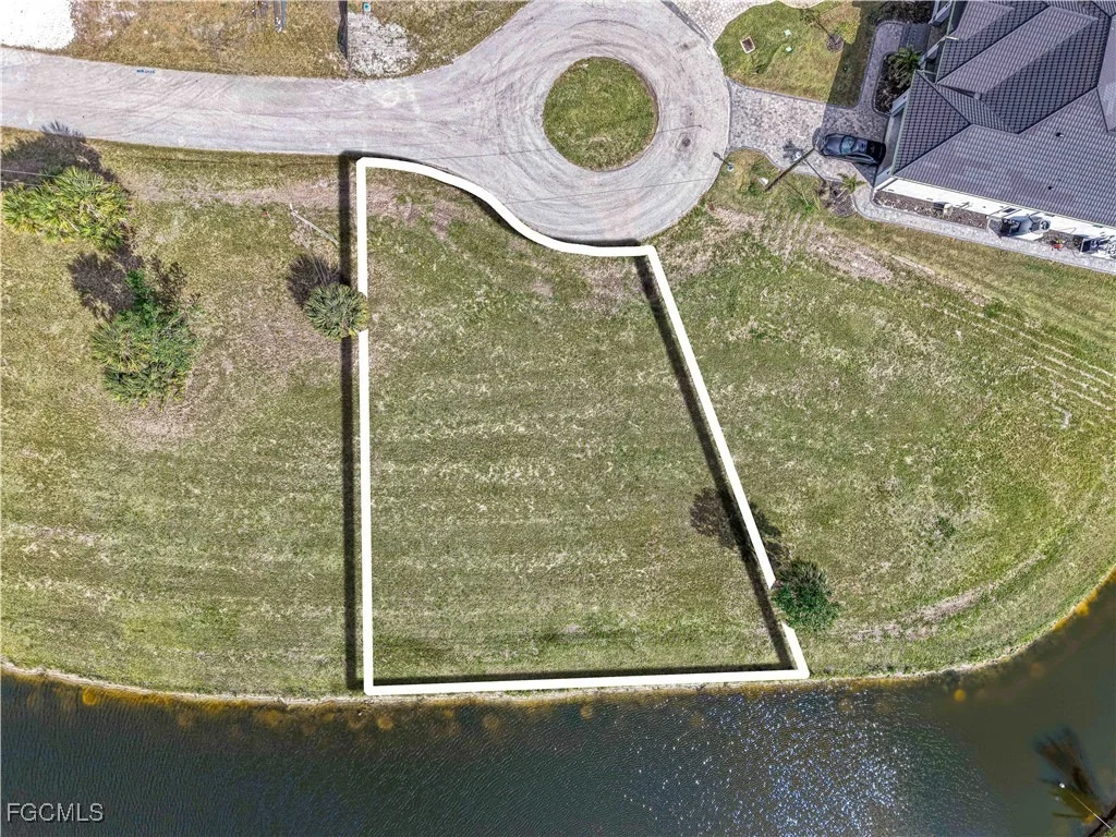 Photo of 16299 Cayman Lane