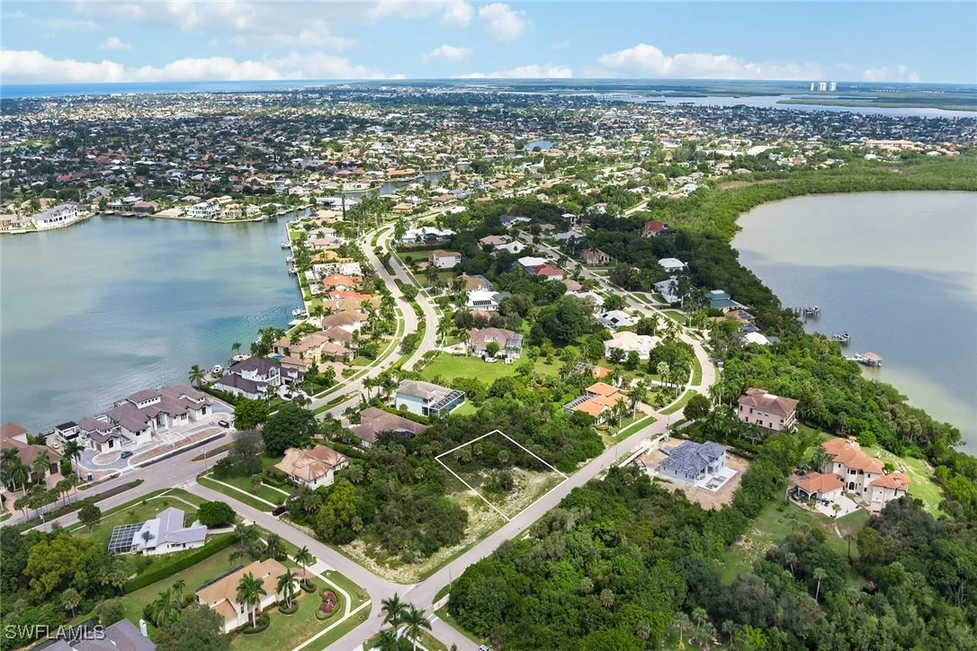 Photo of 680 Inlet Drive