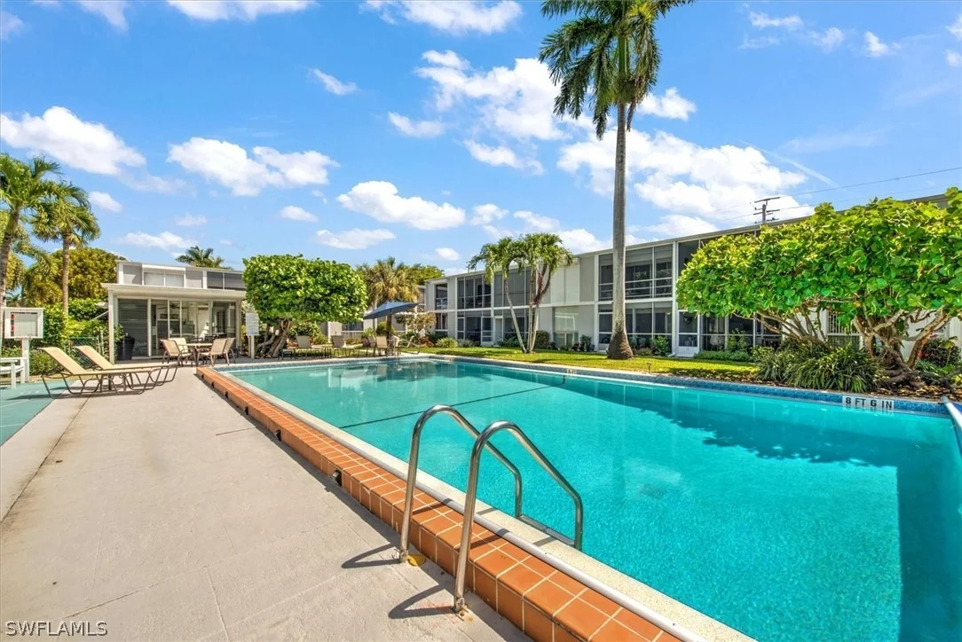 Photo of Unit 7 at 2064 Alamanda Drive