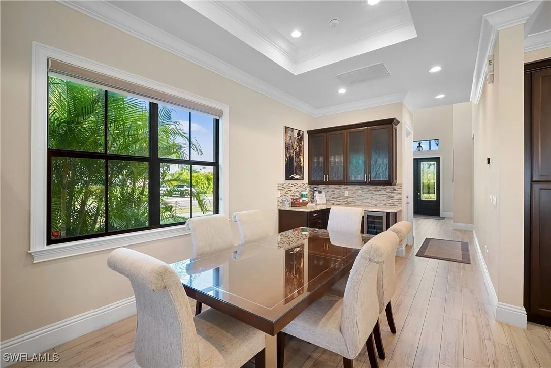 Photo of 699 98th Avenue N