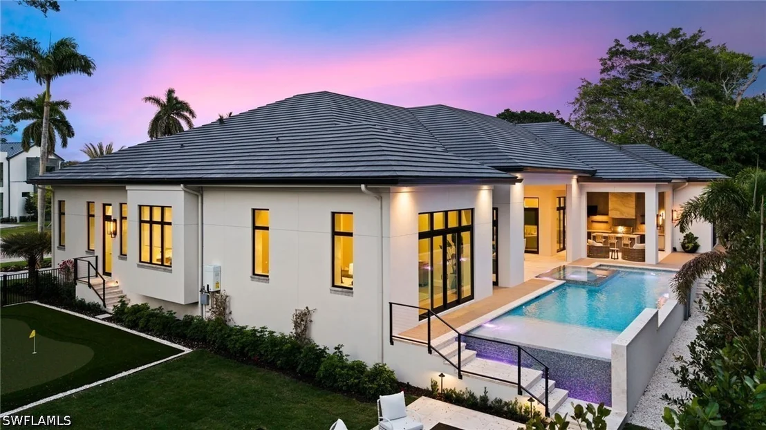 Photo of 444 Orchid Drive