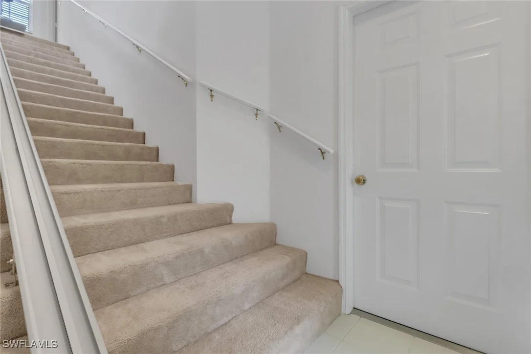 Photo of Unit 203 at 6180 Reserve Circle