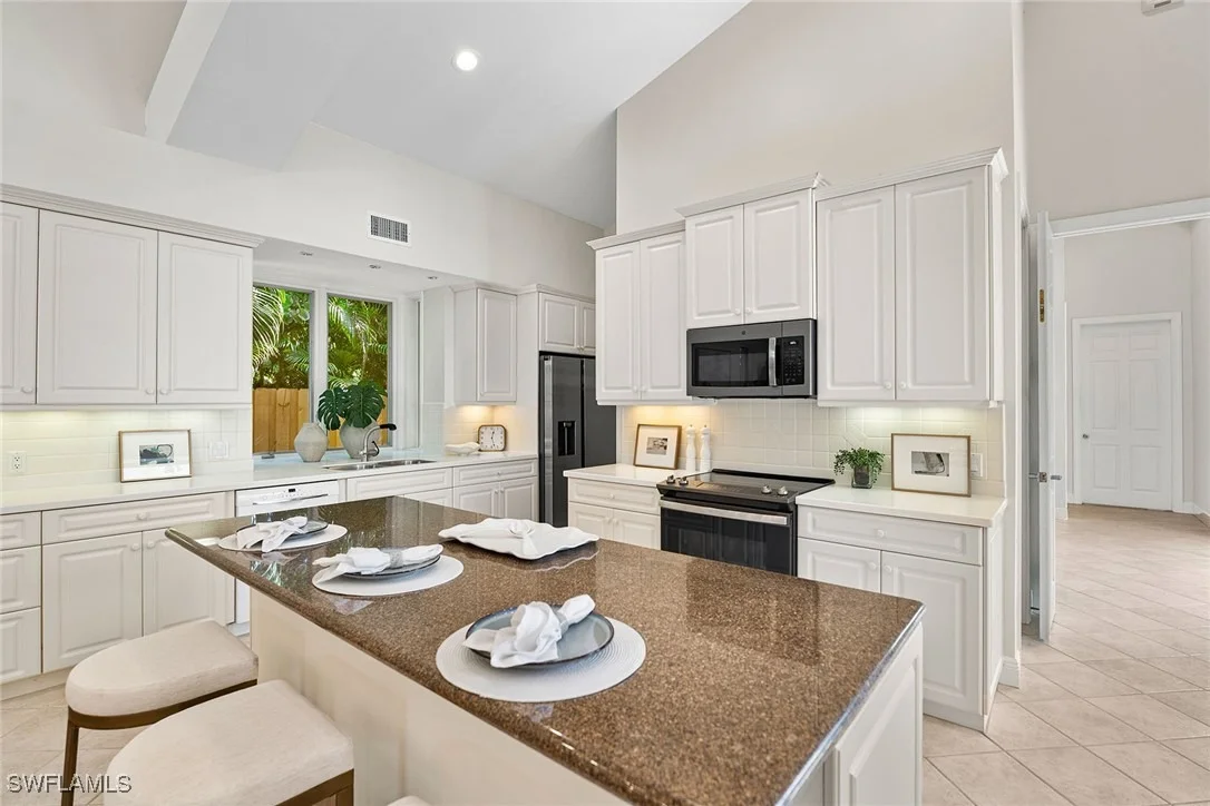 Photo of 416 3rd Avenue N