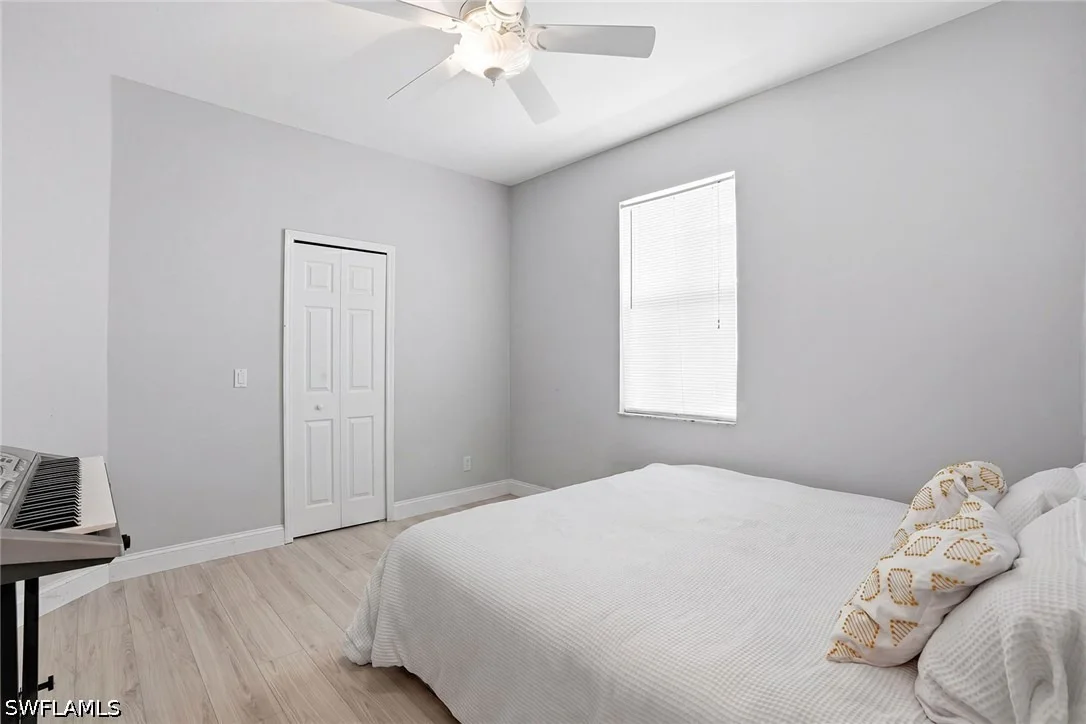 Photo of 4404 16th Avenue SE