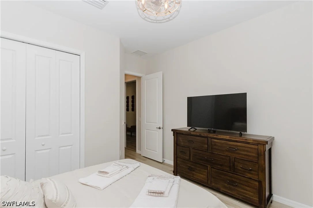 Photo of 5917 BERWICK Lane